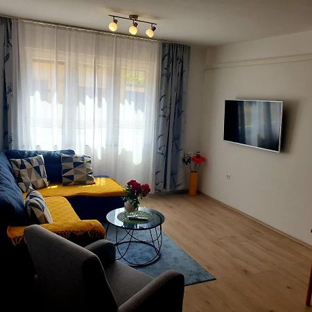 Apartment Mon Cheri-Located In A Quiet Neighbourhood Near Beaches Free Parking Pula Exterior foto