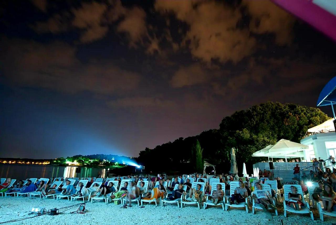 Apartment Mon Cheri-Located In A Quiet Neighbourhood Near Beaches Free Parking Pula Exterior foto