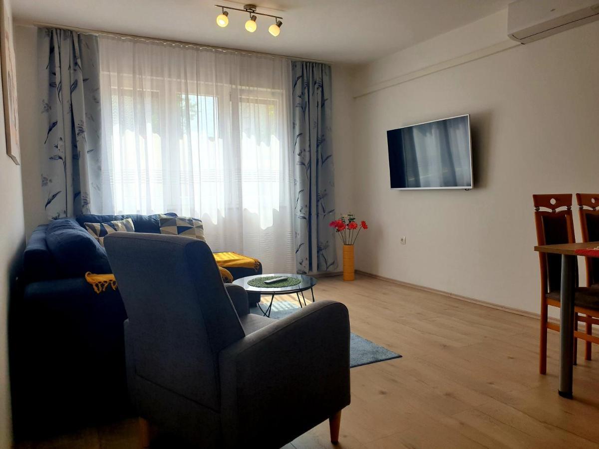 Apartment Mon Cheri-Located In A Quiet Neighbourhood Near Beaches Free Parking Pula Exterior foto