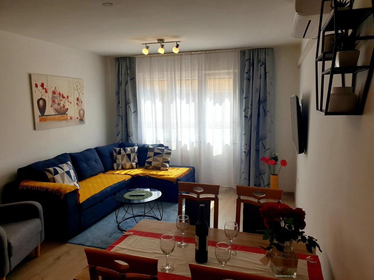 Apartment Mon Cheri-Located In A Quiet Neighbourhood Near Beaches Free Parking Pula Exterior foto